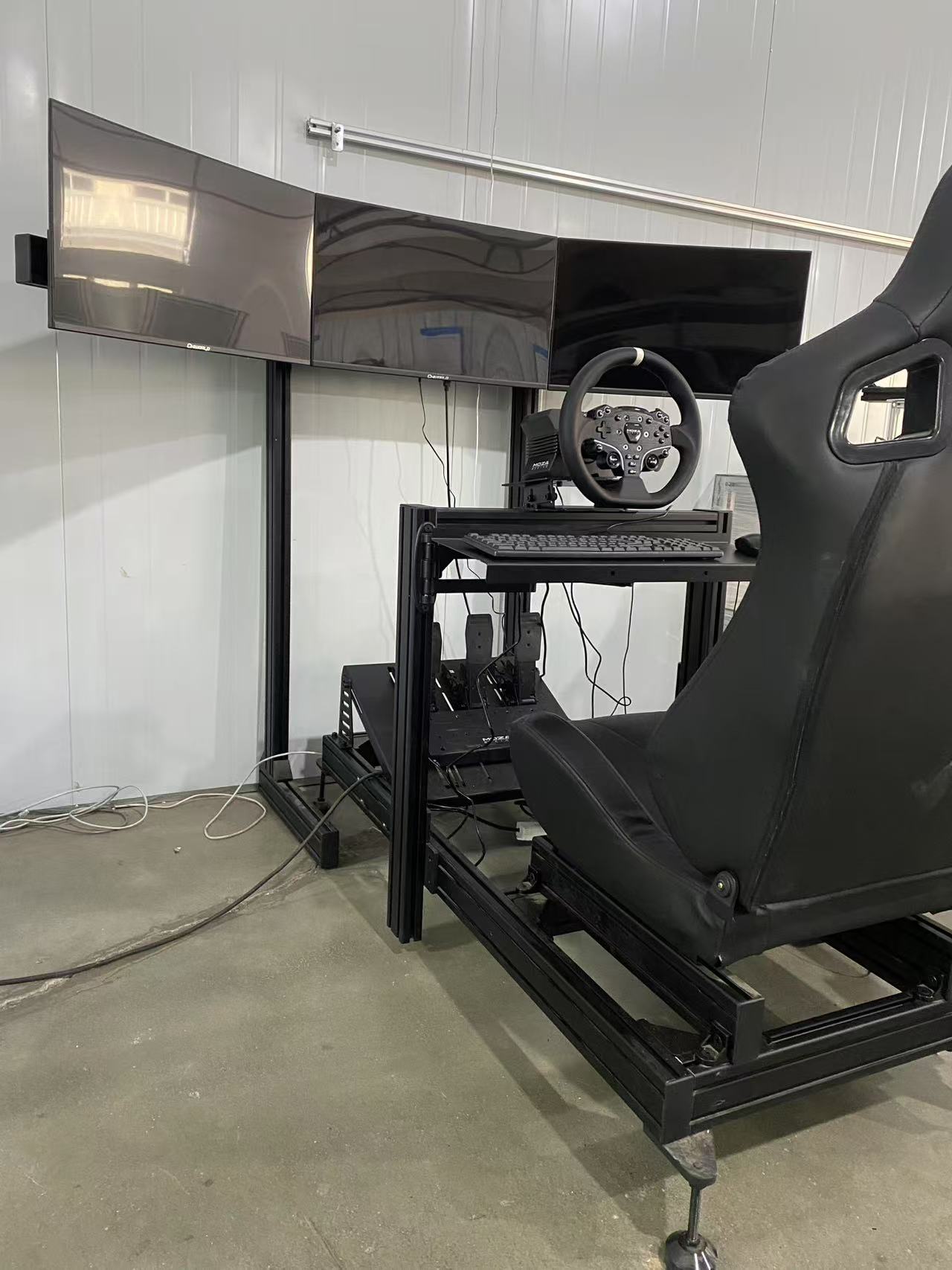 R5 Doğrudan Tahrikli Direksiyo - Triple Monitor Stand Sim Racing incelemesi ve fiyatı